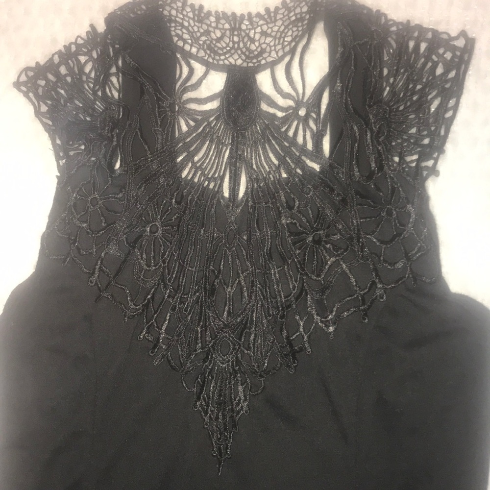 Blouse - Picture 2 of 2